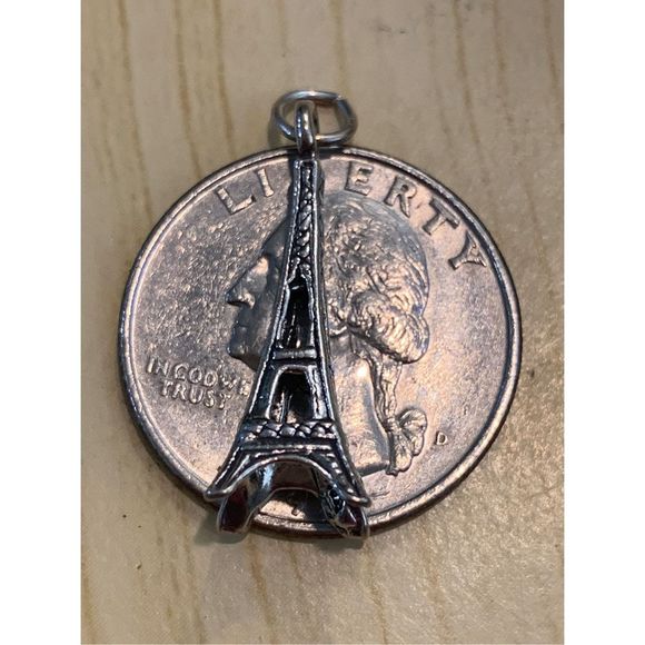 Eiffel Tower Sterling Silver Jewelry Charm - Picture 3 of 3